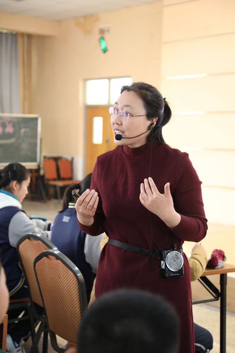 问题引领情境呈教学相长共情生记历史王艳丽老师个人教学法展示